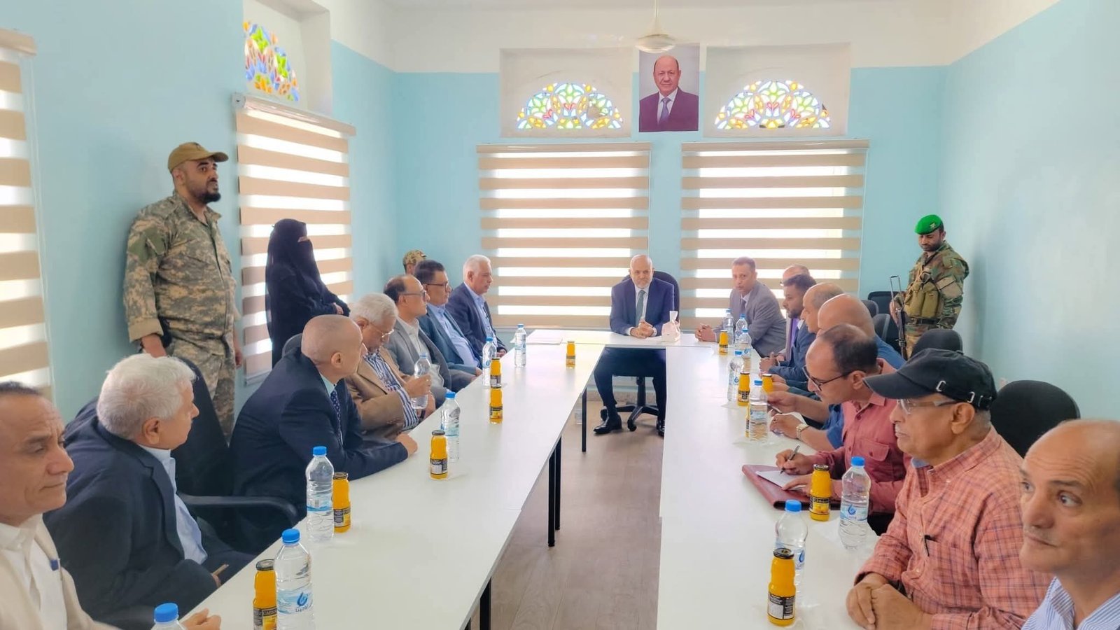 محافظ تعز يدشن العمل بالنظام الآلي والموقع الإلكتروني لمكتب الضرائب